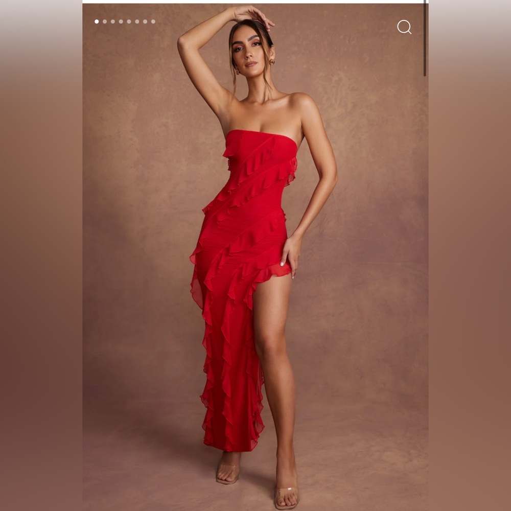 Oh Polly Nevali Bandeau Ruffle Detail Maxi Dress